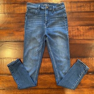 Abercrombie & Fitch Simone High Rise Jean Legging